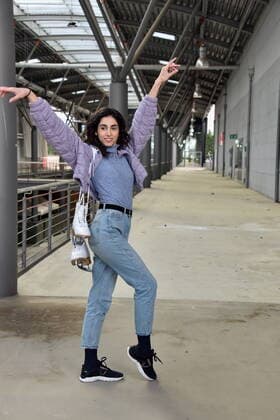 Bilder des Jahres 2021, Entertainment 03 März Entertainment Themen der Woche KW11 Entertainment Bilder des Tages Die Schauspielerin Suri ABBASSI spielt die Eiskunstlaeuferin Leyla Öztürk in der RTL Soap Alles was zählt