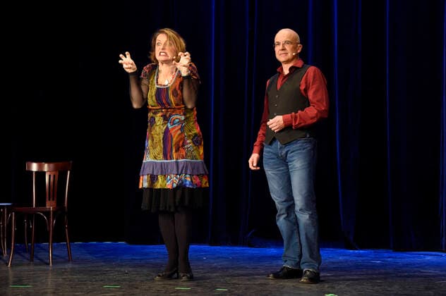 Bilder des Jahres 2021, Entertainment 03 März Entertainment Themen der Woche KW11 Karin Krug und Andreas Wolf beim Livestream Fastfood Theater - Best of Impro: Chat n Play im Kleinen Theater. Haar, 20.03.2021