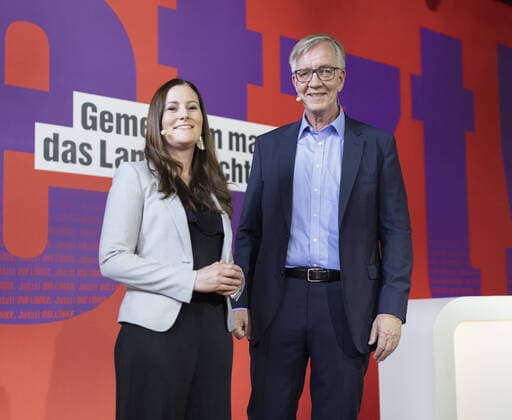 Bilder des Jahres 2021, News 05 Mai News Themen der Woche KW19 Co-Parteichefin Janine Wissler und Fraktionschef Dietmar Bartsch sind die Spitzenkandidaten der Partei - Die Linke - fuer die Bundestagswahl 2021. Berlin, 10.05.2021 Berlin Deutschland