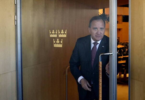 Stockholm 2021 06 17 Prime Minister Stefan Löfven S leaves question time in the Riksdag after Thursdays request for a motion of censure against him and his government Stockholm Sweden x2512x,  Copyright: xDN TT Aftonbladetx Regeringskris Stefan Löfven