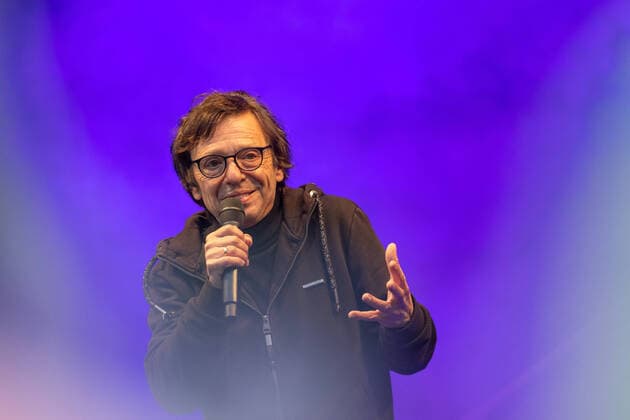 SOS-Festival 2021 - PURPLE SCHULZ Zum Auftakt des SOS-Festival 2021 auf dem Platz der Deutschen Einheit spielt Purple Schulz spielt sein Programm Nach wie vor. Suhl Thüringen DEUTSCHLAND