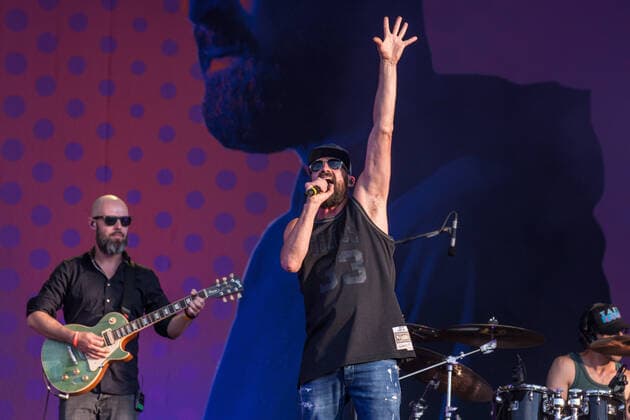 Bilder des Jahres 2021, Entertainment 07 Juli Gentleman live beim Strandkorb Open Air Gentleman live beim Strandkorb Open Air in der BRITA-Arena Wiesbaden Wiesbaden BRITA-Arena Rheinland-Pfalz