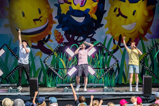 Bilder des Jahres 2021, Entertainment 07 Juli Entertainment Themen der Woche KW28 Entertainment Bilder des Tages Deine Freunde live beim Picknick Konzert auf der Zoopark Festwiese. Erfurt, 18.07.2021