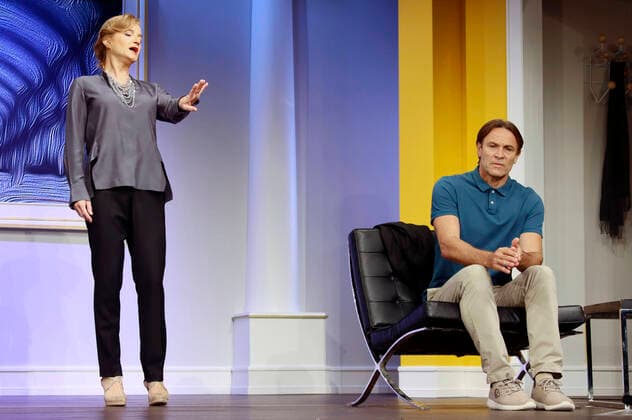 Bilder des Jahres 2021, Entertainment 08 August Entertainment Themen der Woche KW32 Nina Petri und Bernhard Bettermann bei der Fotoprobe zum Theaterstück Schuhe Taschen Männer in der Komödie Winterhuder Fährhaus. Hamburg, 11.08.2021