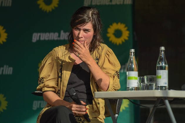 Bilder des Jahres 2021, Entertainment 09 September Entertainment Themen der Woche KW36 Entertainment Bilder des Tages 07.09.2021,xlakx,Politik,Wahlkampf Tour Annalena Baerbock in Berlin emspor,Schauspielerin Nora Tschirner Berlin