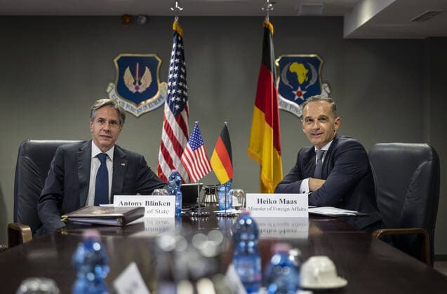 Bilder des Jahres 2021, News 09 September News Themen der Woche KW36 News Bilder des Tages Teilnahme an der virtuellen Ministerkonferenz Afghan Core Group mit Bundesaussenminister Heiko Maas, SPD, und dem amerikanischen Aussenminister Antony J. Blinken auf der Ramstein Air Base . 08.09.2021 Ramstein Deutschland