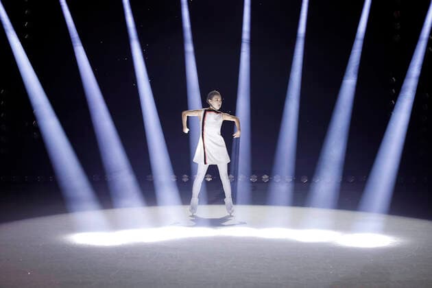 Bilder des Jahres 2021, Entertainment 10 Oktober Entertainment Themen der Woche KW41 Entertainment Bilder des Tages Park So-youn (in der Rolle der Aurora) auf dem Eis bei der Vorstellung von A new Day - der neuen Eisshow von Holiday on Ice in der Lanxess Arena. Am 17. November 2021 startet die neue Show und tourt mit insgesamt 180 Shows durch 23 Spielorte in Deutschland. Köln, 13.10.2021