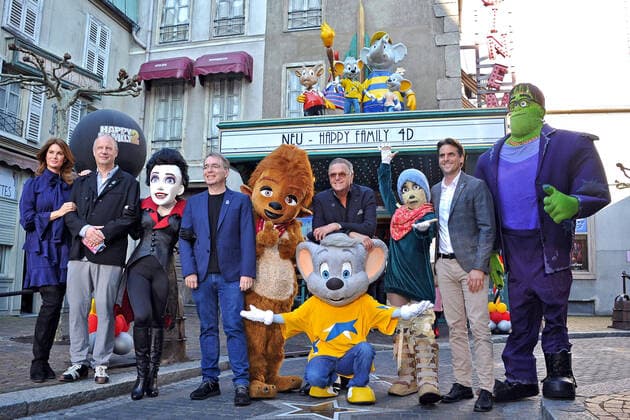 Bilder des Jahres 2021, Entertainment 10 Oktober Entertainment Themen der Woche KW42 Entertainment Bilder des Tages Premiere: Happy Family 2 . Thomas Mack , Filmproduzent Holger Tappe , Drehbuchautor David Safier und Roland Mack anläßlich der Premiere von Happy Family 2 am 24.10.2021 im Europapark Rust. 20211024MWI15231