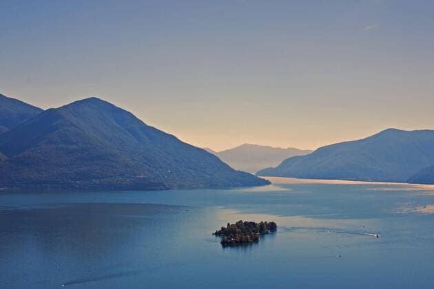 Isole di Brissago, Blick von Ronco sopra Ascona, Lago Maggiore, Tessin, Schweiz, Europa Copyright: imageBROKER J.xKruse iblkjo05241439.jpg