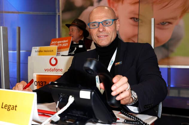 Thorsten Legat beim 26. RTL-Spendenmarathon 2021 im Studio 8 der EMG Studios. Hürth, 19.11.2021