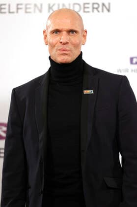 Thorsten Legat beim 26. RTL-Spendenmarathon 2021 im Studio 8 der EMG Studios. Hürth, 19.11.2021