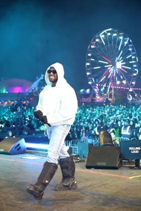 SAN BERNADINO, CA - DECEMBER 12: Kanye West surprise guest performance during Future s set at Rolling Loud California at the L.A. Coliseum in San Bernadino, California on December 12, 2021. Copyright: xWalikxGoshornx