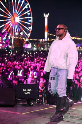 SAN BERNADINO, CA - DECEMBER 12: Kanye West surprise guest performance during Future s set at Rolling Loud California at the L.A. Coliseum in San Bernadino, California on December 12, 2021. Copyright: xWalikxGoshornx