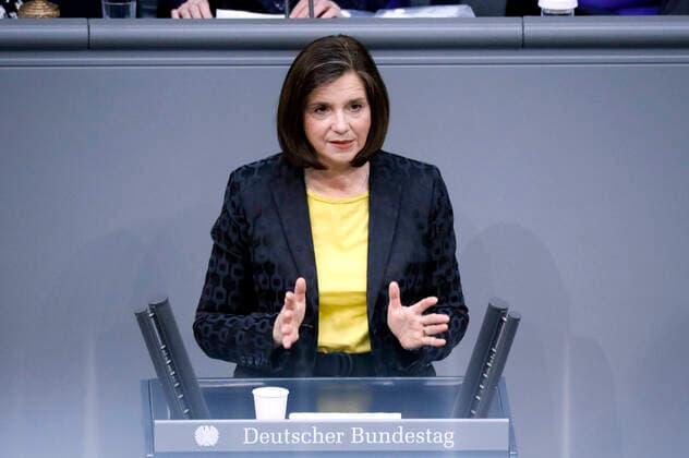 Katrin Göring-Eckardt in der 20. Sitzung des Deutschen Bundestages im Reichstagsgebäude. Berlin, 17.03.2022