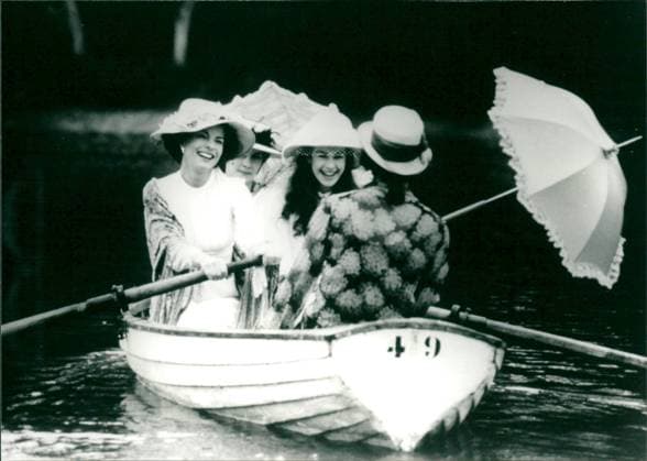 Geliebte Milena ValÃ rie Kaprisky und Gudrun Landgrebe in der Filmbiografie Geliebte Milena von VÃ ra Belmont.