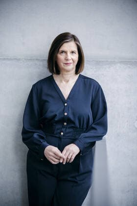 Katrin Goering-Eckardt (Buendnis 90 Die Gruenen), Vizepraesidentin des Deutschen Bundestags, posiert fuer ein Foto. Berlin, 05.04.2022 Berlin Deutschland