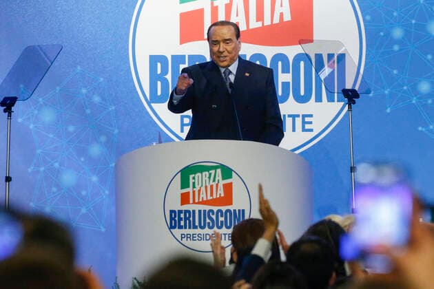 April 9, 2022, ROME, ITALY: Former Italian Prime Minister and leader of the Forza Italia party Silvio Berlusconi reacts during a rally in Rome on March 9, 2022. ANSA FABIO FRUSTACI ROME ITALY - ZUMAa110 20220409_zaf_a110_049 Copyright: xFabioxFrustacix