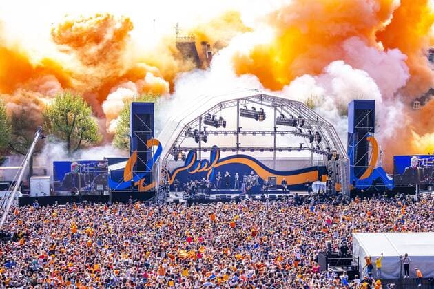 Bilder des Jahres 2022, Entertainment 04 April Entertainment Themen der Woche KW17 Entertainment Bilder des Tages 2022-04-27 13:11:05 MAASTRICHT - XXX during King s Day in Maastricht. After two silent corona years, the Dutch celebrate King s Day as usual. ANP MARCEL VAN HOORN netherlands out - belgium out