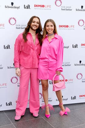 Bilder des Jahres 2022, Entertainment 05 Mai Entertainment Themen der Woche KW20 Entertainment Bilder des Tages Riccardo Simonetti und Victoria Swarovski beim DKMS Life Charity Ladies Lunch im K21 Ständehaus. Düsseldorf, 16.05.2022