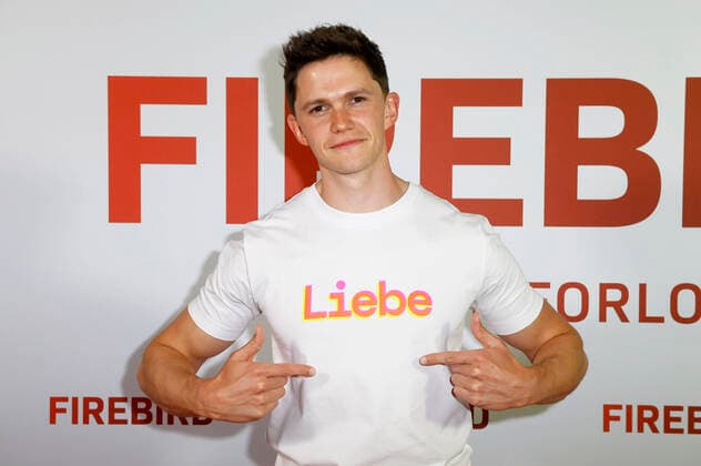 Bilder des Jahres 2022, Entertainment 05 Mai Entertainment Themen der Woche KW20 Tom Prior bei der Premiere des Kinofilms Firebird im Zoo Palast. Berlin, 17.05.2022