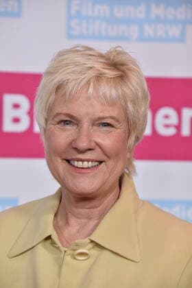 Moderatorin Birgit Biggi Lechtermann kommt zum Sommer Branchentreff 2022 der Film- und Medienstiftung NRW