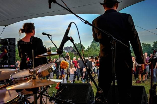 Tourismus Musik Sommerwende Reisen 21.06.2022 Potsdam Landeshauptstadt Brandenburg Fete de la Musique Russische Kolonie Nauener Vorstadt Museum Alexandrowka Band Off-Beat, 44 Leningrad Russian Speed Folk Potsdam Alexandrowka Brandenburg Deutschland