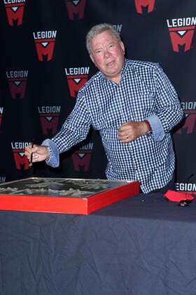 Bilder des Jahres 2022, Entertainment 07 Juli Entertainment Themen der Woche KW29 Entertainment Bilder des Tages William Shatner bei der Legion M Handprint Ceremony im Rahmen der San Diego Comic-Con International 2022 im Theatre Box. San Diego, 21.07.2022