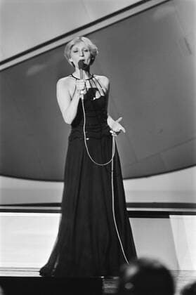 Anefo photo collection. Eurovision Song Contest 76 The Hague; Mary Crista (Monaco). April 3, 1976. The Hague, Monaco Copyright: xpiemagsx pienatarchpart417102021-14278 !ACHTUNG AUFNAHMEDATUM GESCHÄTZT!