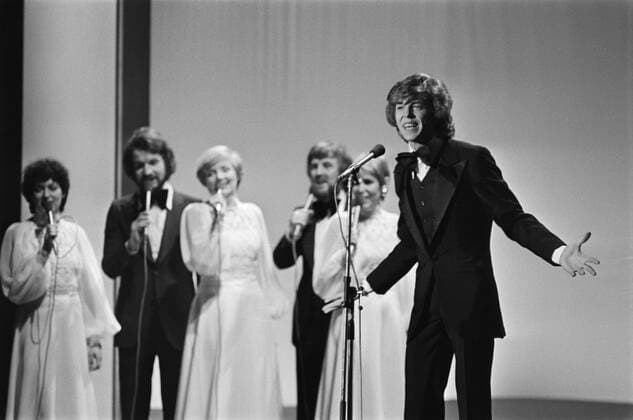 Anefo photo collection. Eurovision Song Contest 76 The Hague; Jurgen Marcus (Luxembourg). April 3, 1976. The Hague, Luxembourg Copyright: xpiemagsx pienatarchpart417102021-14291 !ACHTUNG AUFNAHMEDATUM GESCHÄTZT!