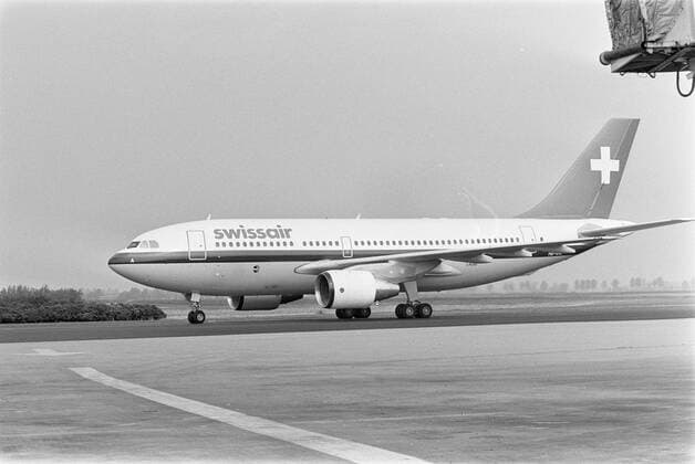 Anefo photo collection. First Airbus-A310 from Swissair in scheduled service at Schiphol. Airbus A310 plane from Swissair at Schiphol . May 31, 1983. Noord-Holland, Schiphol Copyright: xpiemagsx pienatarchpart417102021-48012 !ACHTUNG AUFNAHMEDATUM GESCHÄTZT!