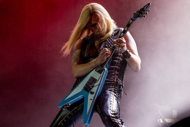 Bilder des Jahres 2022, Entertainment 08 August Entertainment Themen der Woche KW31 Wacken 2022 Donnerstag, offizieller Festivalstart. Das Infield wurde heute zum ersten mal f?r die Fans aus aller Welt ge?ffent. Passend zum Wacken Motto Horror wurden die Besucher vonn zahlreichen Zombies und Horrorgestalten begr??t. Der Sturm zu den B?hnen und zu den Hedlinern war damit freigegeben. Headliner des Tages Judas Priest begeisterten die Fans. Schleswig Holstein Deutschland