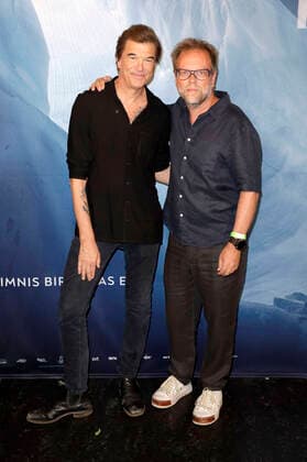 Bilder des Jahres 2022, Entertainment 08 August Entertainment Themen der Woche KW34 Entertainment Bilder des Tages Campino und Lars Ostenfeld bei der Premiere des Dokumentarfilms Into the Ice im Zoo Palast. Berlin, 24.08.2022
