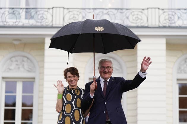 Bilder des Jahres 2022, News 08 August News Themen der Woche KW34 Bundespräsident Frank-Walter Steinmeier und Elke Büdenbender eröffnen Bürgerfest des Bundespräsidenten 26.8.2022 Bundespräsident Frank-Walter Steinmeier und Elke Büdenbender eröffnen das Bürgerfest des Bundespräsidenten Berlin Berlin GER