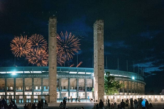 News Themen der Woche KW35 News Bilder des Tages Berlin Olympiastadion Pyronale 2022 Pyronale 2022