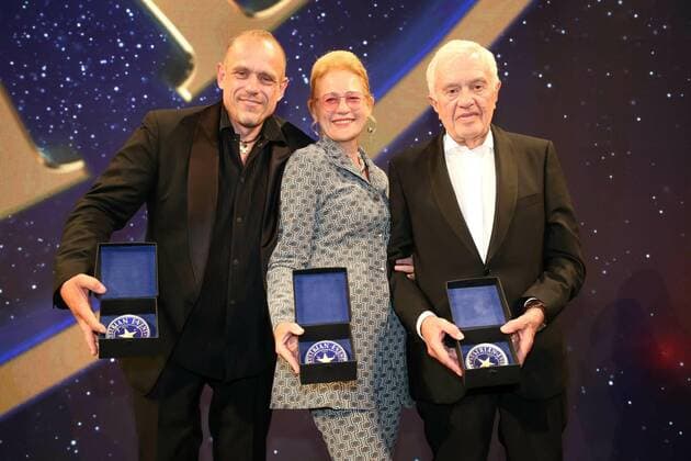 Entertainment Themen der Woche KW36 Entertainment Bilder des Tages 06.09.2022, Palais Ferstel, AUSTRIAN HALL OF FAME 2022, Ein Event der Superlative im Bild: Gery Keszler, Dorli Muhr, Helmut Zwickl -mit d Award, AUSTRIAN HALL OF FAME 2022