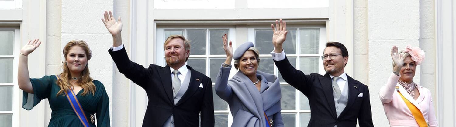 Entertainment Themen der Woche KW38 Entertainment Bilder des Tages 2022-09-20 14:23:17 THE HAGUE - King Willem-Alexander, Queen Maxima, Princess Amalia, Prince Constantijn and Princess Laurentien during the balcony scene at Noordeinde Palace. ANP KOEN VAN WEEL netherlands out - belgium out