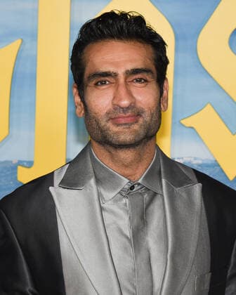 November 14, 2022, Los Angeles, California, USA: Kumail Nanjiani atttends the US Premiere of Glass Onion: A Knives Out Mystery Los Angeles USA - ZUMAb173 20221114_zap_b173_016 Copyright: xBillyxBennightx