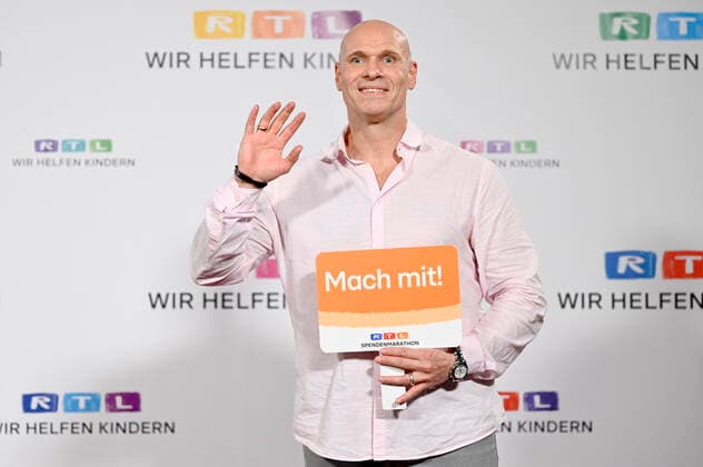 Thorsten Legat beim 27. RTL-Spendenmarathon 2022 im Studio 8 der EMG Studios. Hürth, 18.11.2022