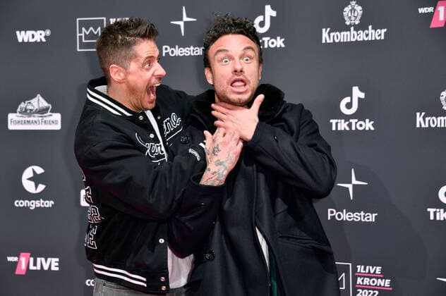 Bilder des Jahres 2022, Entertainment 12 Dezember Entertainment Themen der Woche KW49 Beatzarre und Dag-Alexis Kopplin von SDP bei der 23. Verleihung der 1Live Krone 2022 in der Jahrhunderthalle. Bochum, 08.12.2022