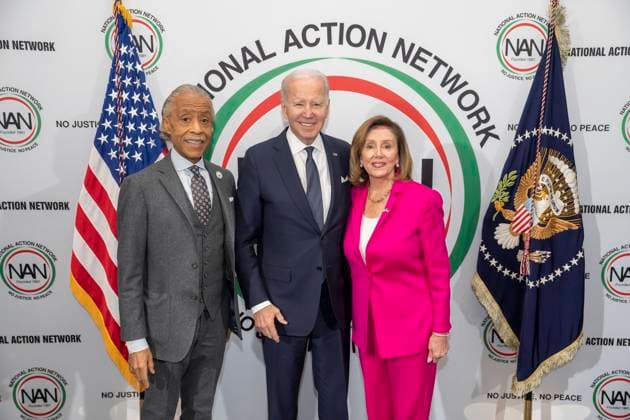 January 16, 2023, Washington, DC, United States of America: U.S President Joe Biden, center, poses with Rev. Al Sharpton, left, and former Speaker Nancy Pelosi during the National Action Network annual Martin Luther King Day breakfast at the Mayflower Hotel, on Monday.. Washington USA - ZUMAp138 20230116_zaa_z03_002 Copyright: xAdamxSchultzx