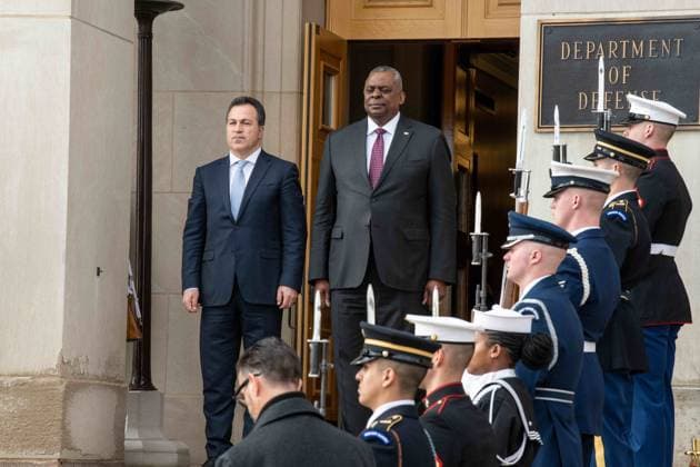 January 26, 2023, Washington, DC, United States of America: U.S Secretary of Defense Lloyd Austin, right, stands with Albanian Defense Minister Niko Peleshi during the arrival ceremony at the Pentagon, January 26, 2023 in Washington, D.C. Washington United States of America - ZUMAp138 20230126_zaa_p138_017 Copyright: xTsgt.xJackxSanders Dodx