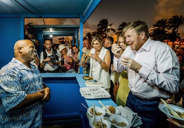 Bilder des Jahres 2023, Entertainment 01 Januar Entertainment Themen der Woche KW04 Entertainment Bilder des Tages BONAIRE - King Willem-Alexander, Queen Maxima and Princess Amalia during the visit to the Taste of Bonaire event. The Crown Princess has a two-week introduction to the countries of Aruba, Curacao and Sint Maarten and the islands that form the Caribbean Netherlands: Bonaire, Sint Eustatius and Saba. ANP REMKO DE WAAL netherlands out - belgium out