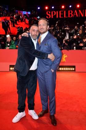 Kida Khodr Ramadan und Frederick Lau bei der Eroeffnungs Premiere She Came to Me in Berlin 16.02.2023