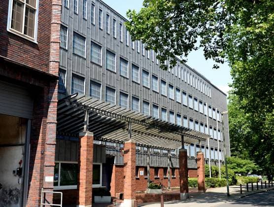 Justizvollzugsanstalt Duisburg-Hamborn Copyright: UdoxMilbret