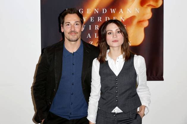 Bilder des Jahres 2023, Entertainment 04 April Entertainment Themen der Woche KW14 Entertainment Bilder des Tages Premiere IRGENDWANN WERDEN WIR UNS ALLES ERZÄHLEN am 03.04.2023 im Filmhaus in Köln Felix Kramer und Marlene Burow
