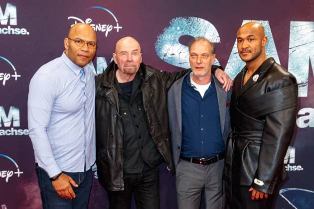 Entertainment Bilder des Tages Weltpremiere Sam Ein Sachse Samuel Meffire, Heinz Eggert, Martin Brambach und Malick Bauer bei der Weltpremiere zur Disney+ Originals Serie Sam Ein Sachse am 18.04.2023 im Kino International in Berlin. Copyright: xEventpressxKochanx