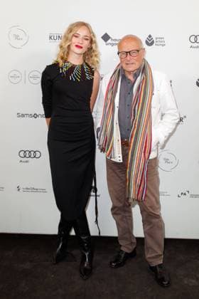 Bilder des Jahres 2023, Entertainment 05 Mai Entertainment Themen der Woche KW19 Entertainment Bilder des Tages Event - Green Actors Lounge Valerie Huber und Volker Schloendorff bei der 3.Green Actors Lounge im Haus Ungarn am 11.05.2023 in Berlin. Copyright: xEventpressxKochanx