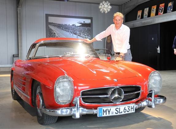 Bilder des Jahres 2023, Entertainment June 06 Entertainment Themen der Woche KW24 Entertainment Bilder des Tages Muelheim-Kaerlich Ralph Grieser enttarnt gefaelschten Millionen-Mercedes, 12.06.23 Ralph Grieser enttarnt gefaelschten Millionen-Mercedes, 12.06.23, Copyright: xJoergxNiebergall Eibner-Pressefox EP_JNL