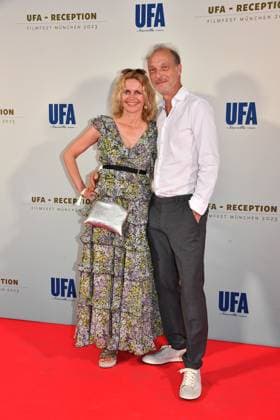 Martin Brambach und seine Ehefrau Christine Sommer beim UFA Reception Event am 26.06.2023 im Rahmen vom Filmfest Muenchen UFA Reception beim Filmfest Muenchen 2023