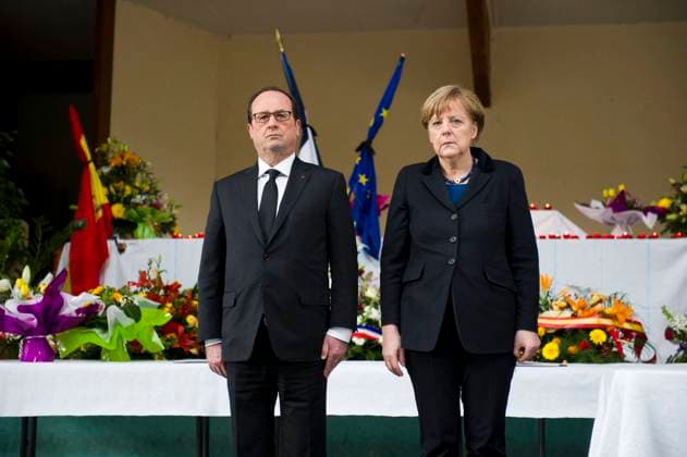 The Village Of Missing Toddler May Be Cursed After Earlier Tragedies File photo dated March 25, 2015 - French President Francois Hollande and German Chancellor Angela Merkel sign the condolence book in a chapel of rest in Seyne-les-Alpes, France on March 25, 2015. Merkel, Hollande, Kraft and Rajoy will be inspecting the accident site where a Germanwings A320 crashed on 24 March 2015. - Residents of the French countryside hamlet of Haut Vernet where two-year-old boy Emile went missing on Saturday today referring to their home as a cursed village of the damned because of its links with disaster. In March 2015, Vernet was cordoned off following a horrific air crash in which 150 people died, including two babies. Germanwings Airbus A320 was d  Copyright: xPool ABACAx 860466_012 Pool ABACAx 860466_012 